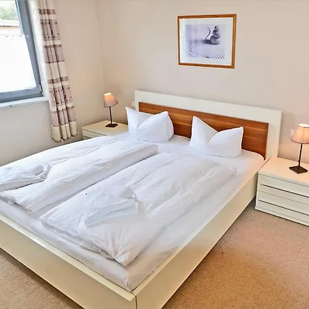 דירה Haus Triade Ferienwohnung Triade 2 צינוביץ